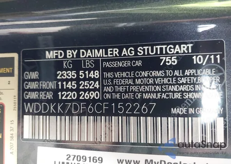 2012 Mercedes-Benz E 550 z USA, uszkodzony, nr VIN WDDKK7DF6CF152267